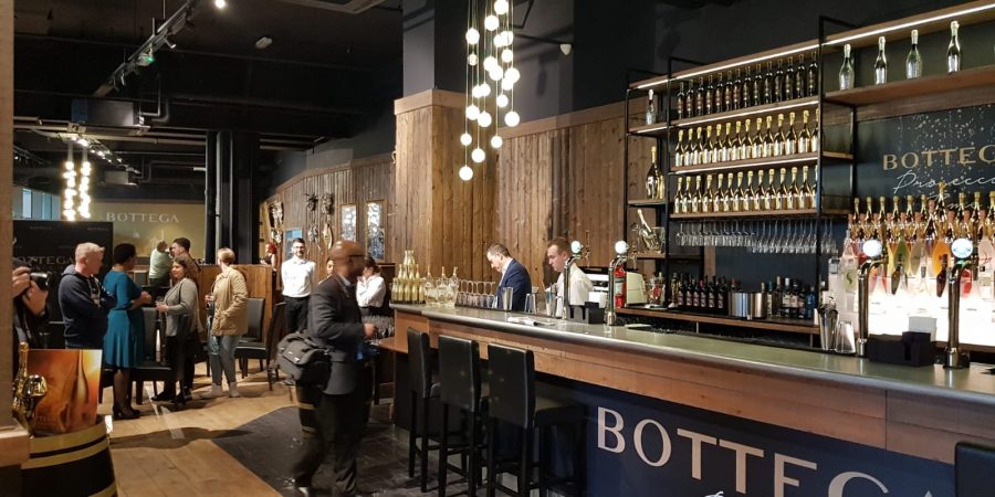 Prosecco Bar - Concept Store - Bottega Spa